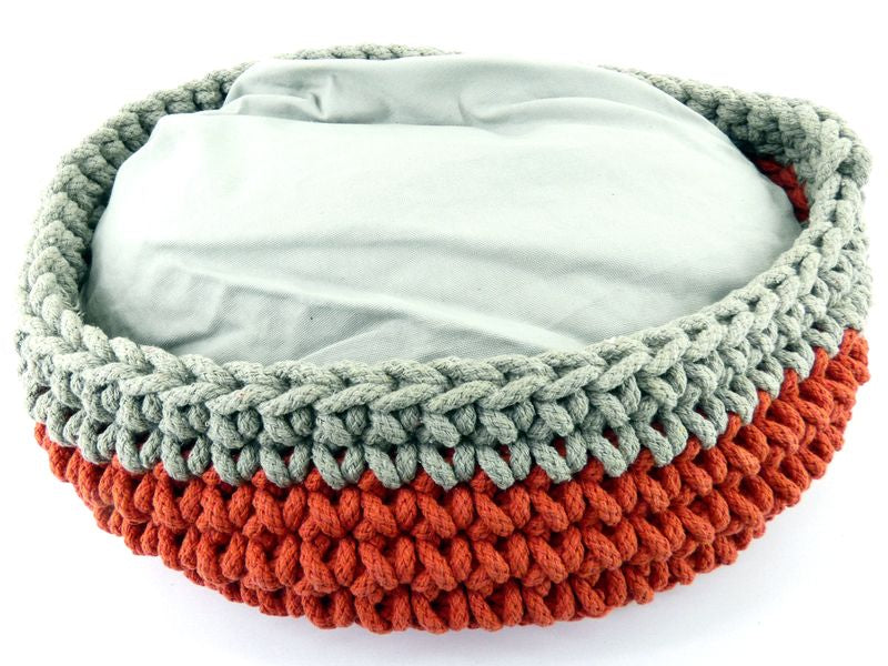 Mega Knitted Cat Basket Grey And Red  40CM